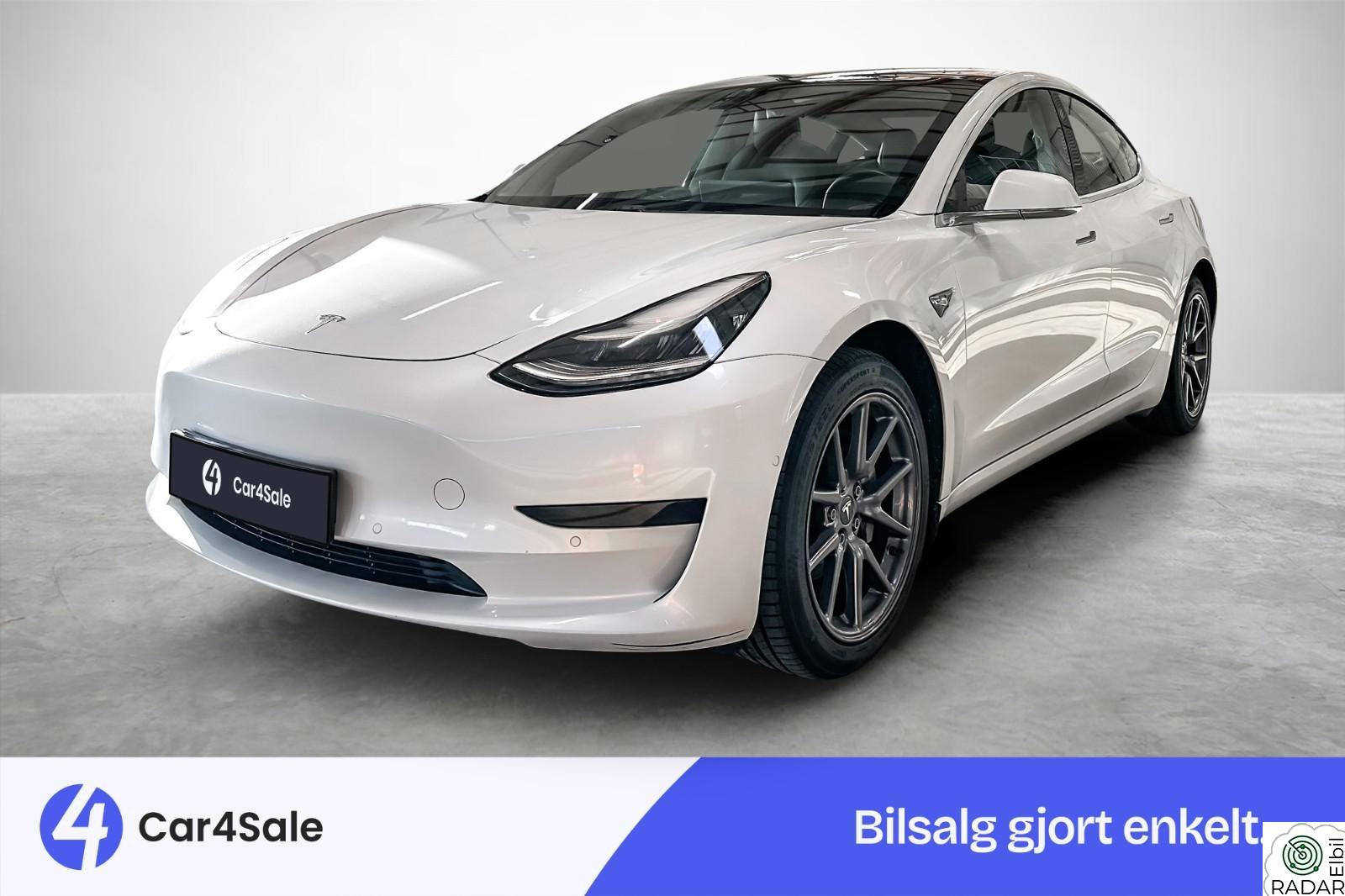 TESLA Model 3 SR 415km / Krok / S+V / Autopilot / Pano / Norsk ++