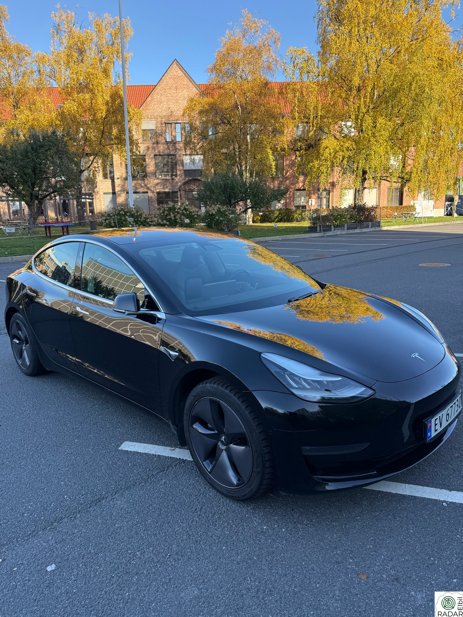 TESLA Model 3 Long Range RWD