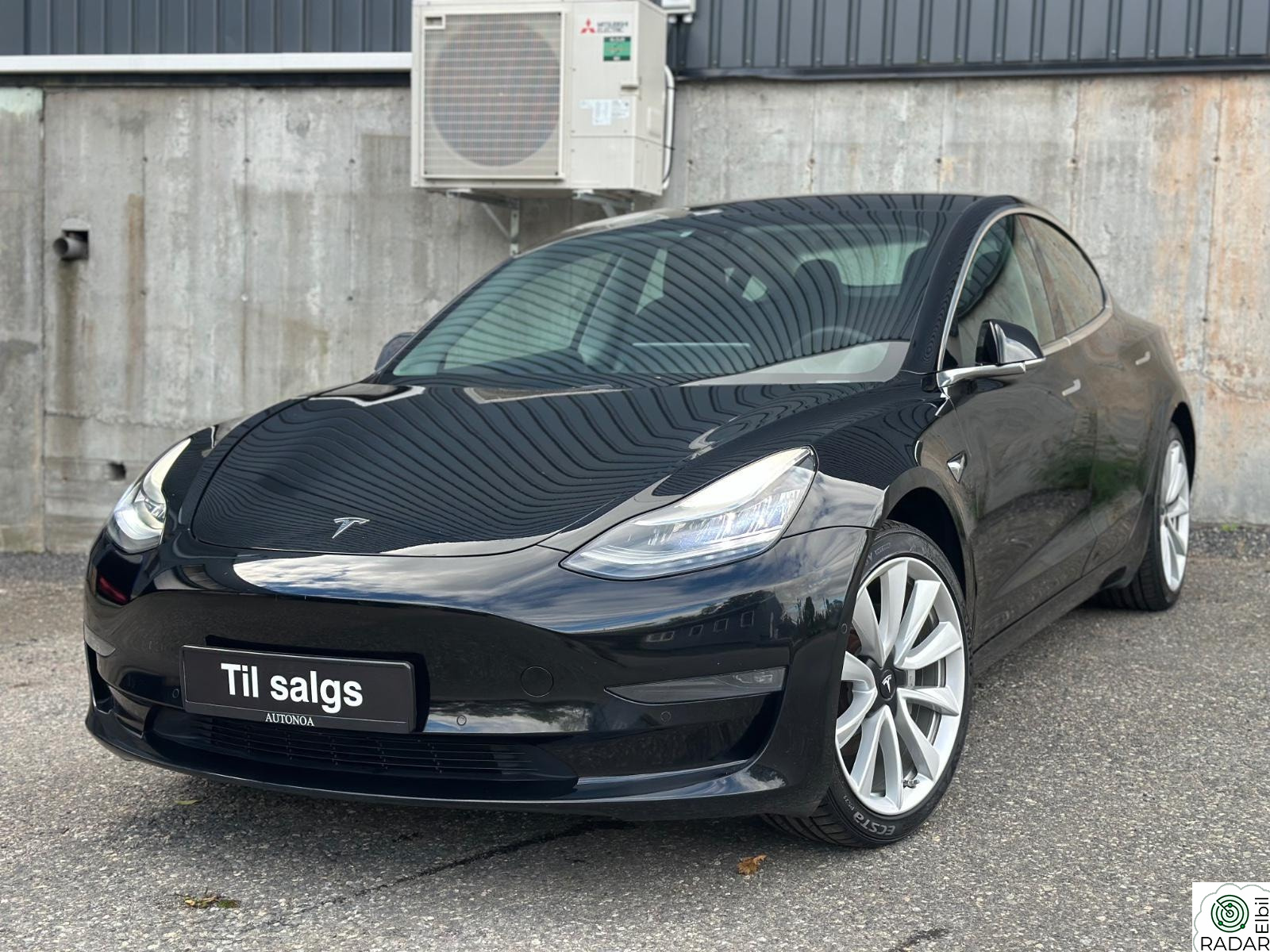 TESLA Model 3 Skinn/AP/360HK/LavKm/R.Kamera/Navi/soltak/Dab + + +