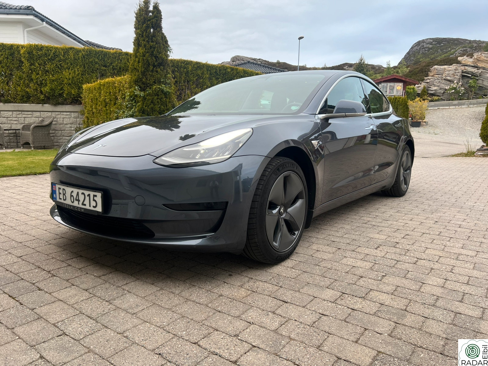 TESLA Model 3 Standard Range Plus RWD