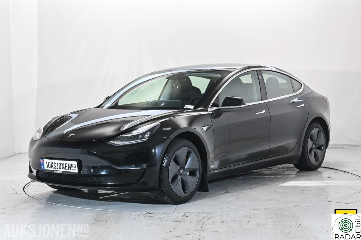 TESLA Model 3 19'' SOMMERHJUL PANORAMA PREMIUM INTERIØR EU-OK 05.27