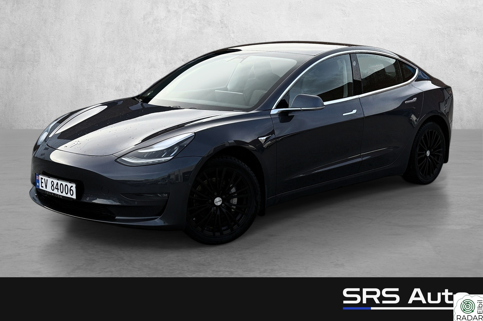 TESLA Model 3 SR+ / Autopilot / Panorama / EU08/27