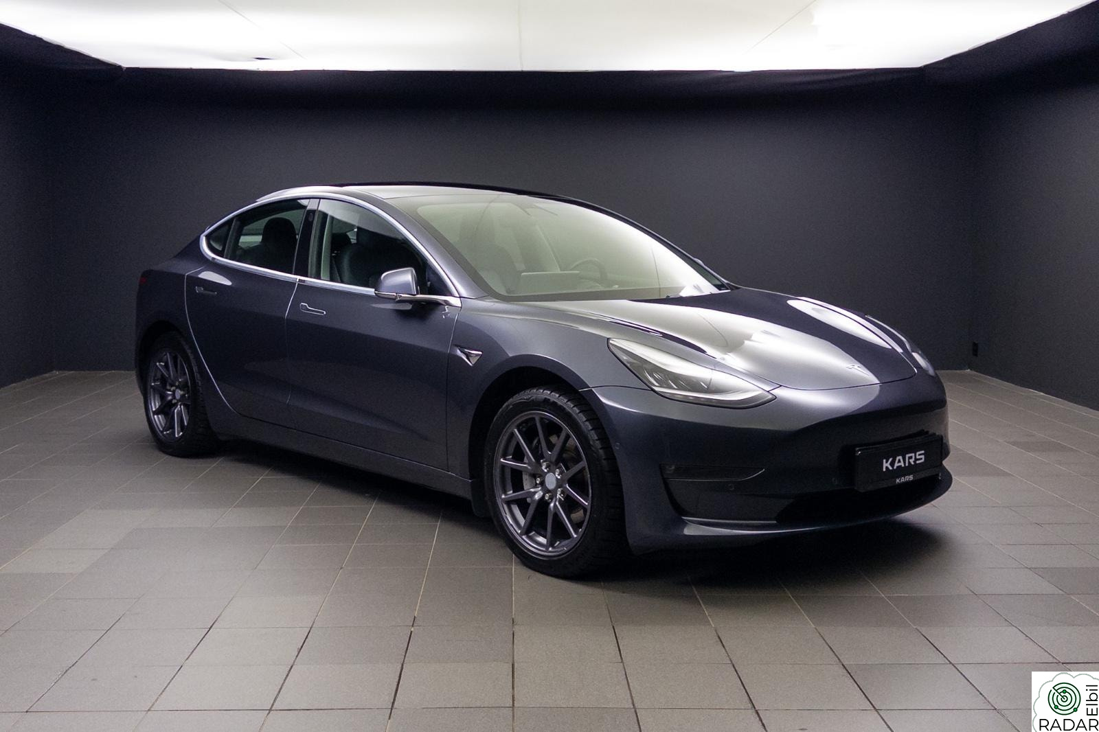 TESLA Model 3 Standard Plus RWD med lav km! /Sidekameraer /Panorama++