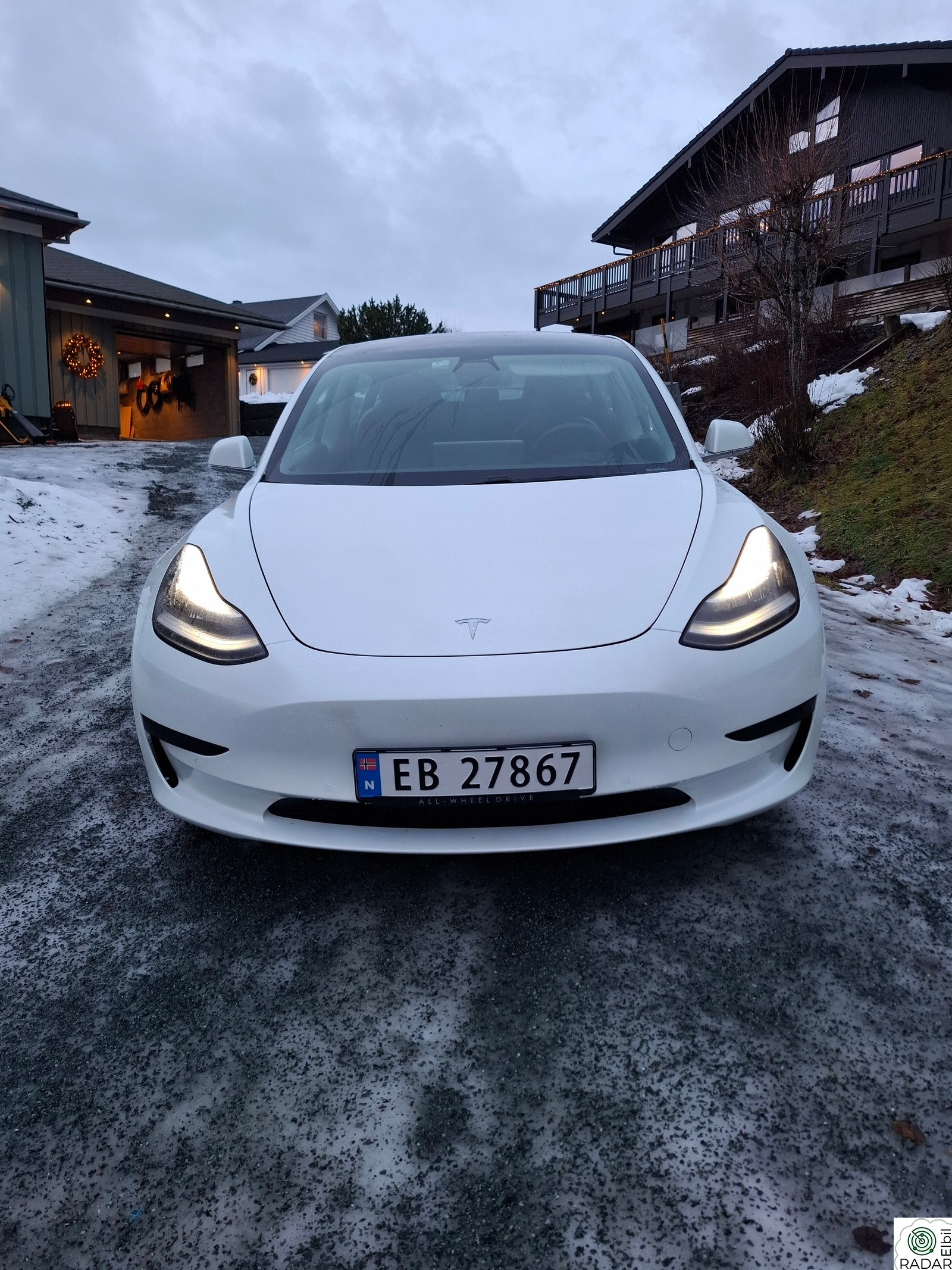 TESLA Model 3 SR PLUS RWD 409WLTP/LED/AUTOPILOT/S+V/MCU2/NORSK/NAVI