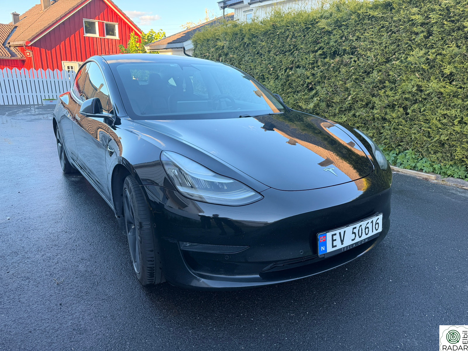 TESLA Model 3 Long Range AWD / 560km WLTP / Helsort / Garanti / EU OK