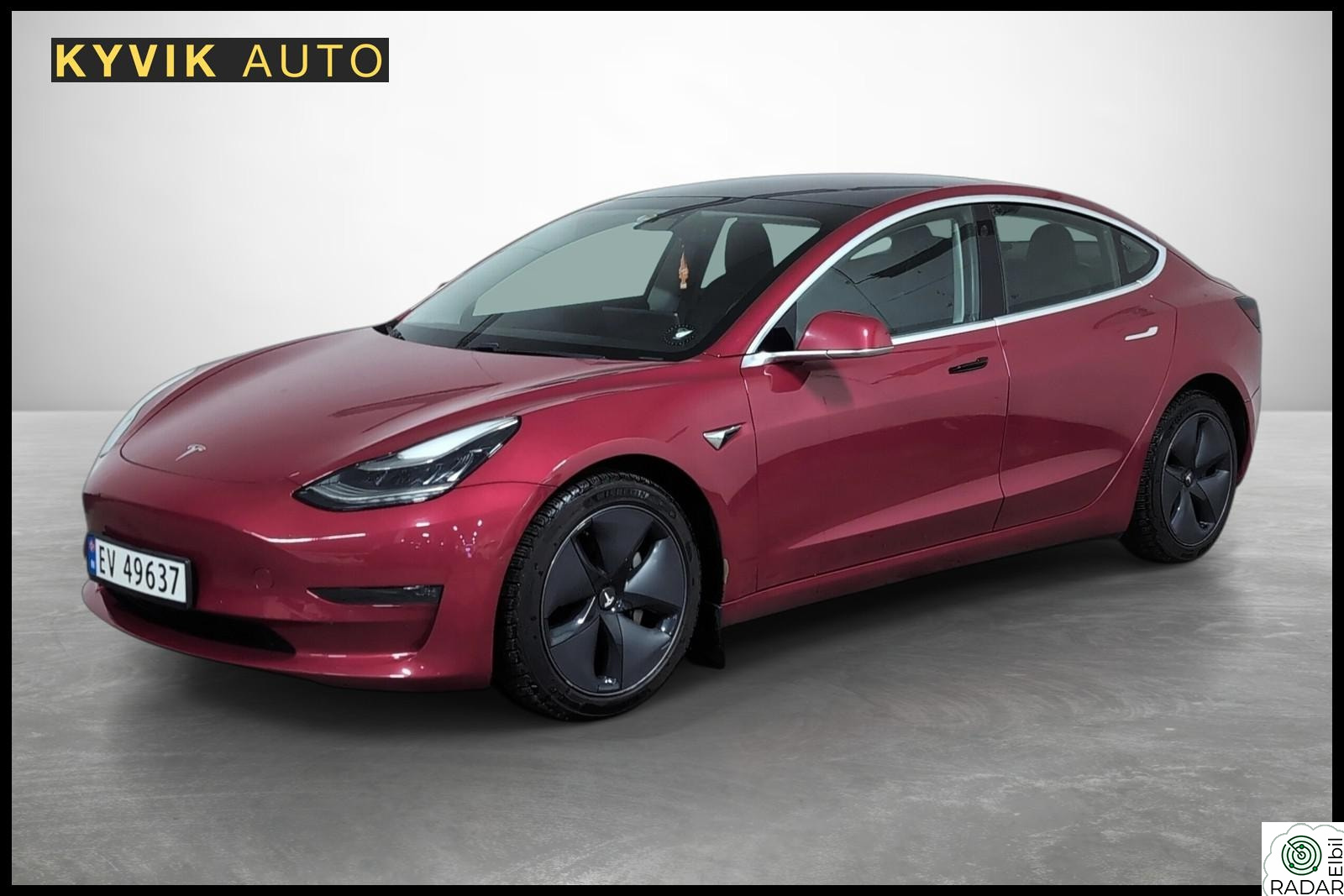 TESLA Model 3 LONG RANGE / EU27 / 4WD / SKINN / PANO ++