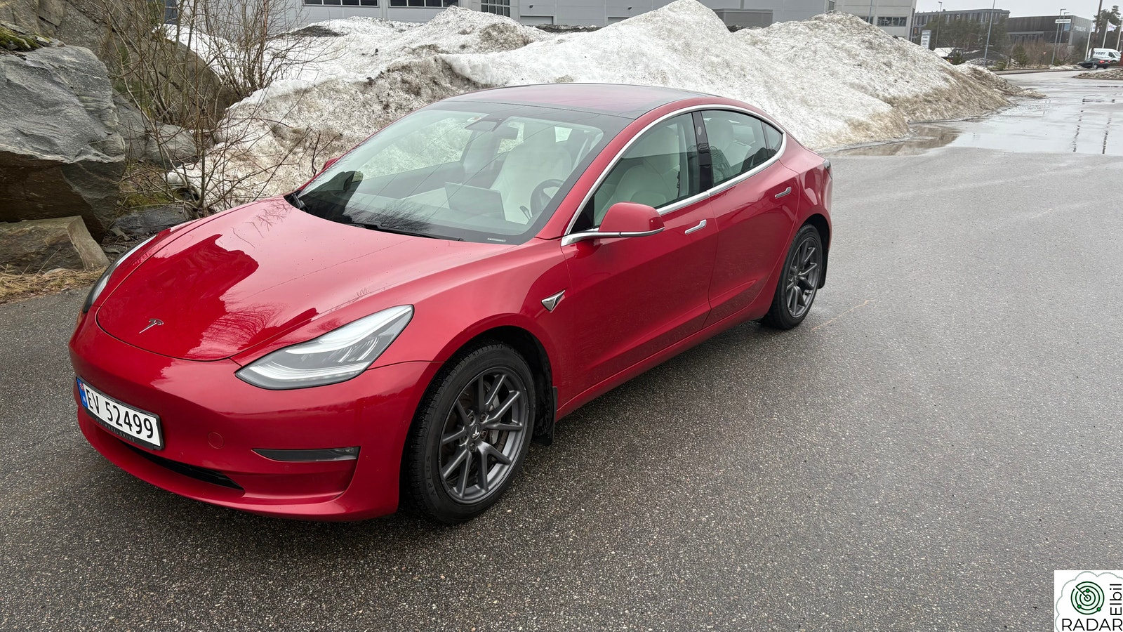 TESLA Model 3 Long Range AWD