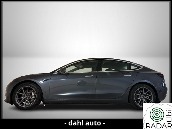 TESLA Model 3 LONG RANG/AWD/AUTOMAT/KUN 1 EIER/NAVI/R-KAM/EU-OK 2/27