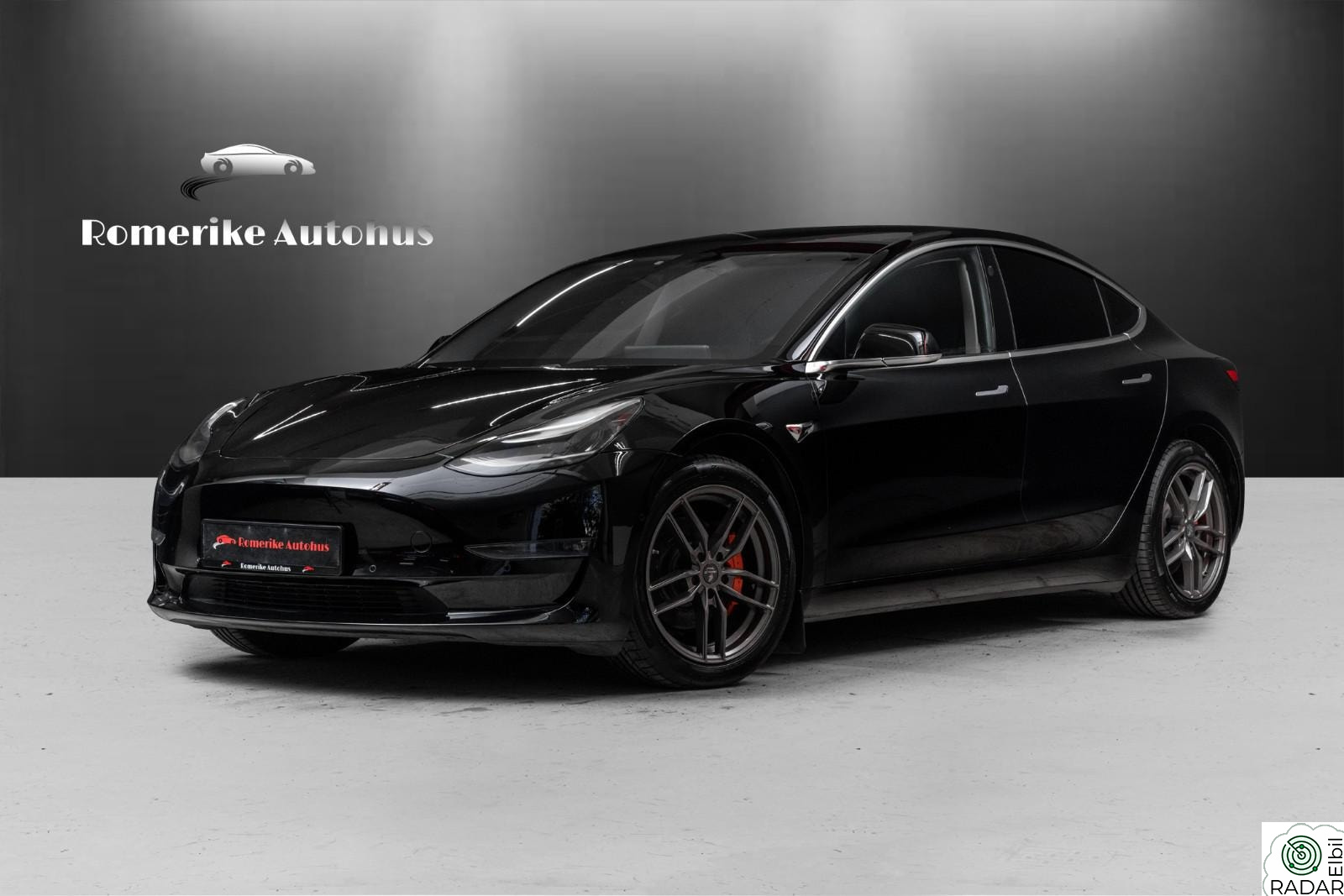TESLA Model 3 Long Range AWD // FSD-pakk, Summon, AP3.0, PremiumLyd++