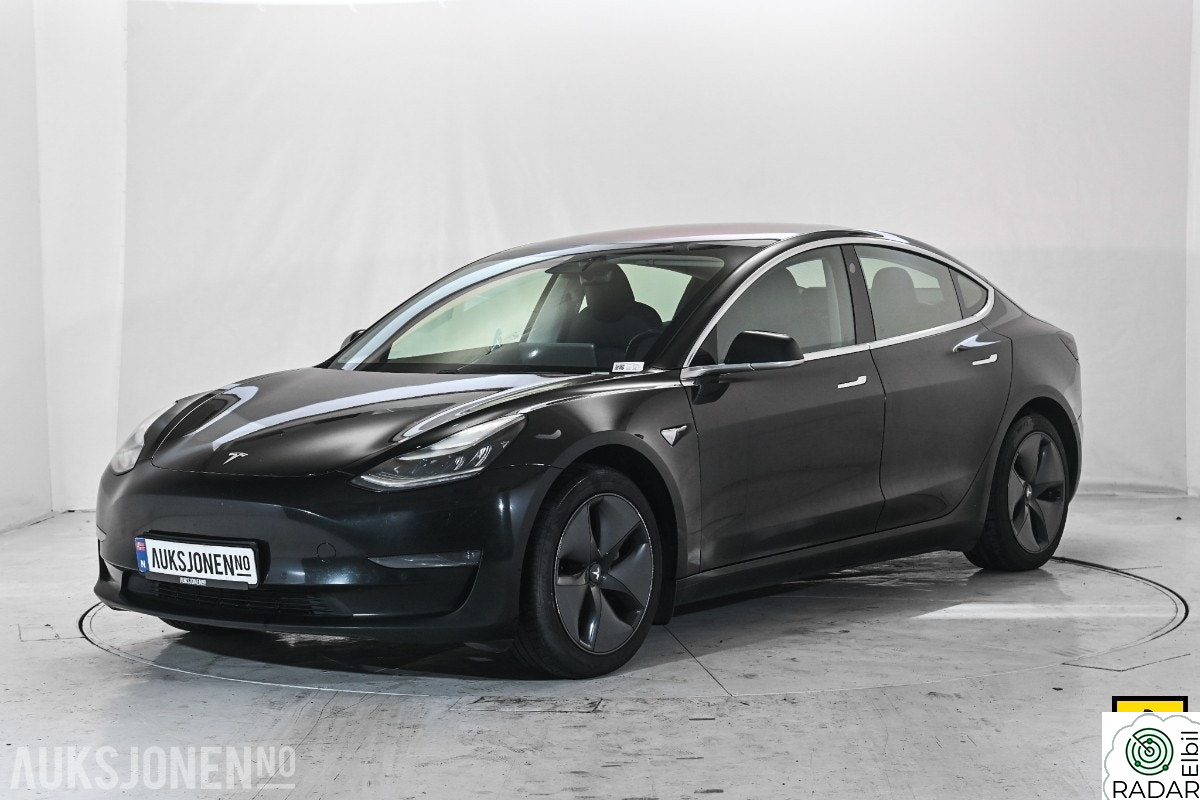 TESLA Model 3 LR AWD AUTOPILOT SKINN PANO FJERNLYSASSISTENT PREMIUM L