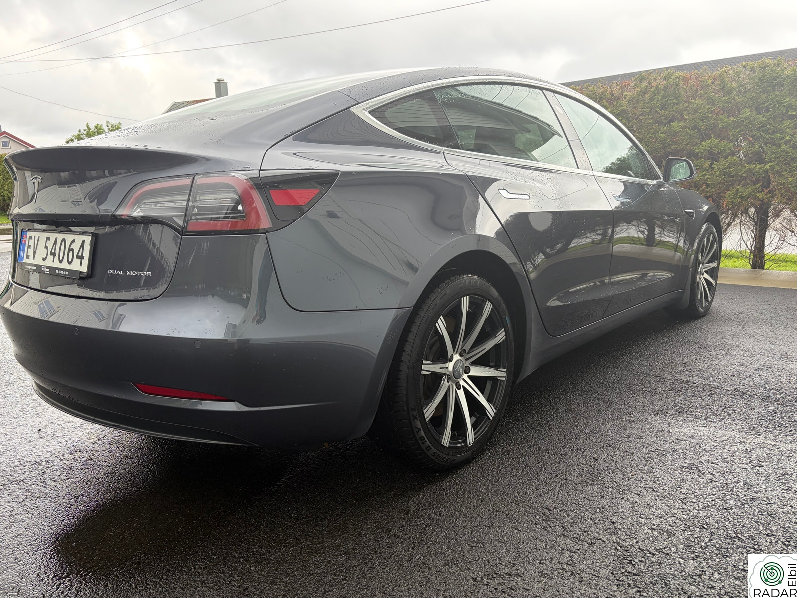 TESLA Model 3 Long Range AWD