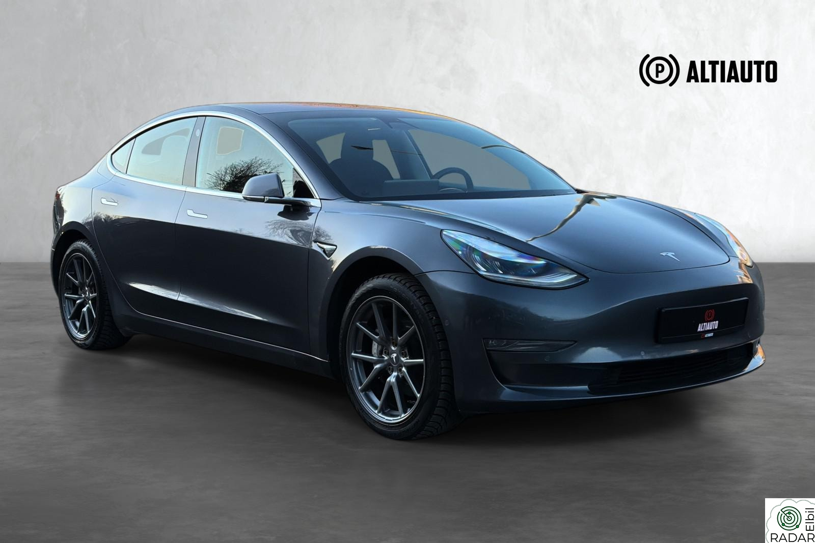 TESLA Model 3 LONG RANGE| DUAL MOTOR| ENHANCED AUTOPILOT| PANO