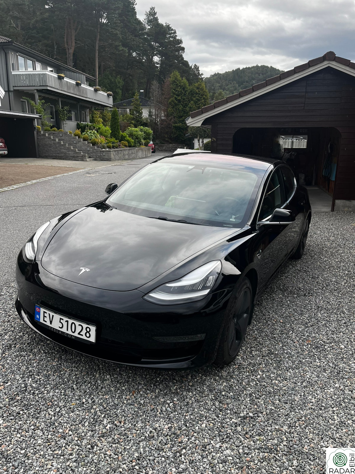 TESLA Model 3 Long Range AWD