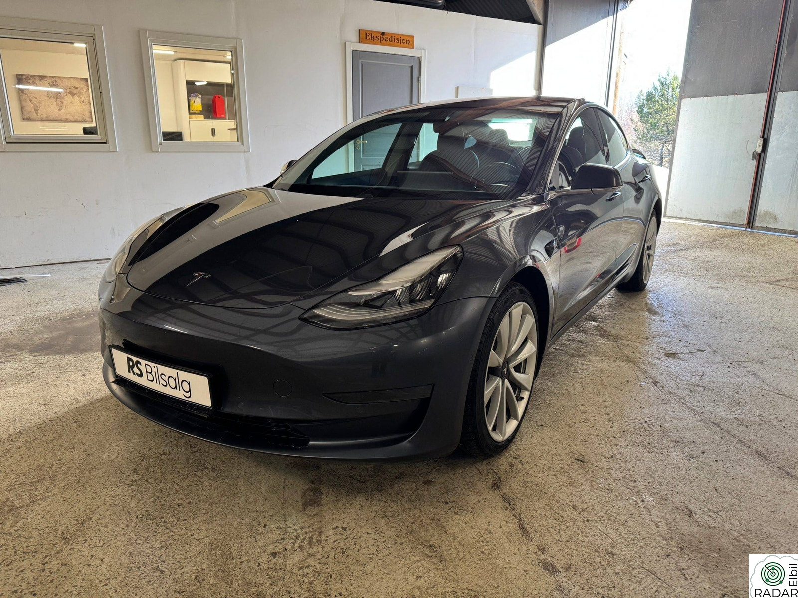 TESLA Model 3 LONG RANGE/FSD/PREMIUM LYD/AWD/EU OK 04.2027