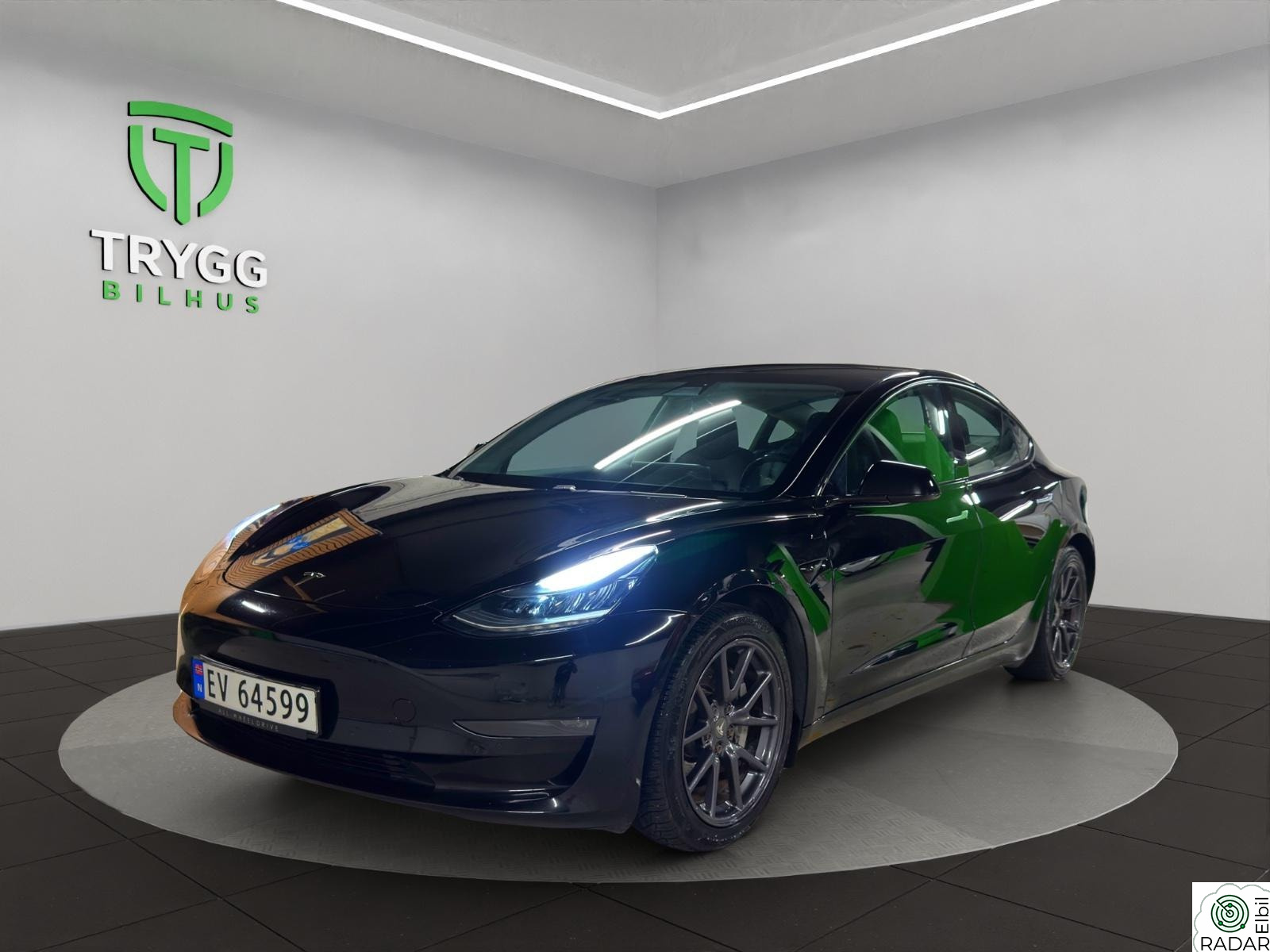 TESLA Model 3 Long Range AWD / Ny-EU / Garantiutløpstest / Premium
