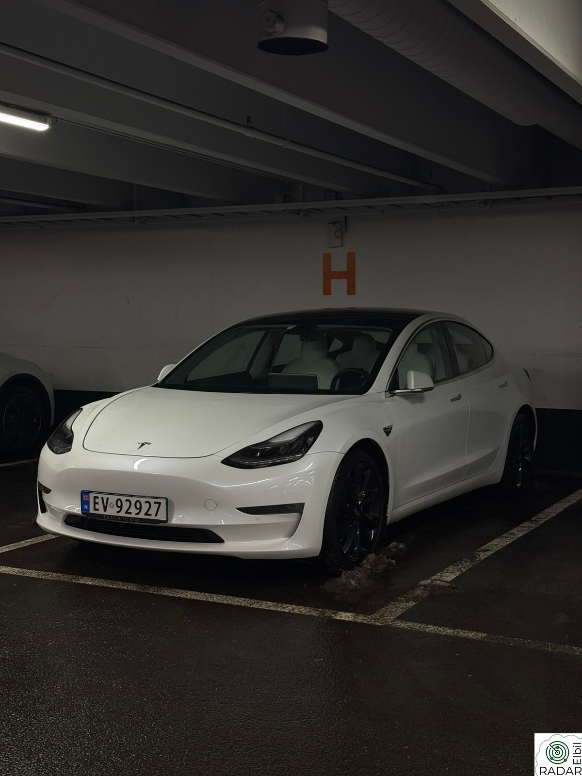 TESLA Model 3 Performance AWD