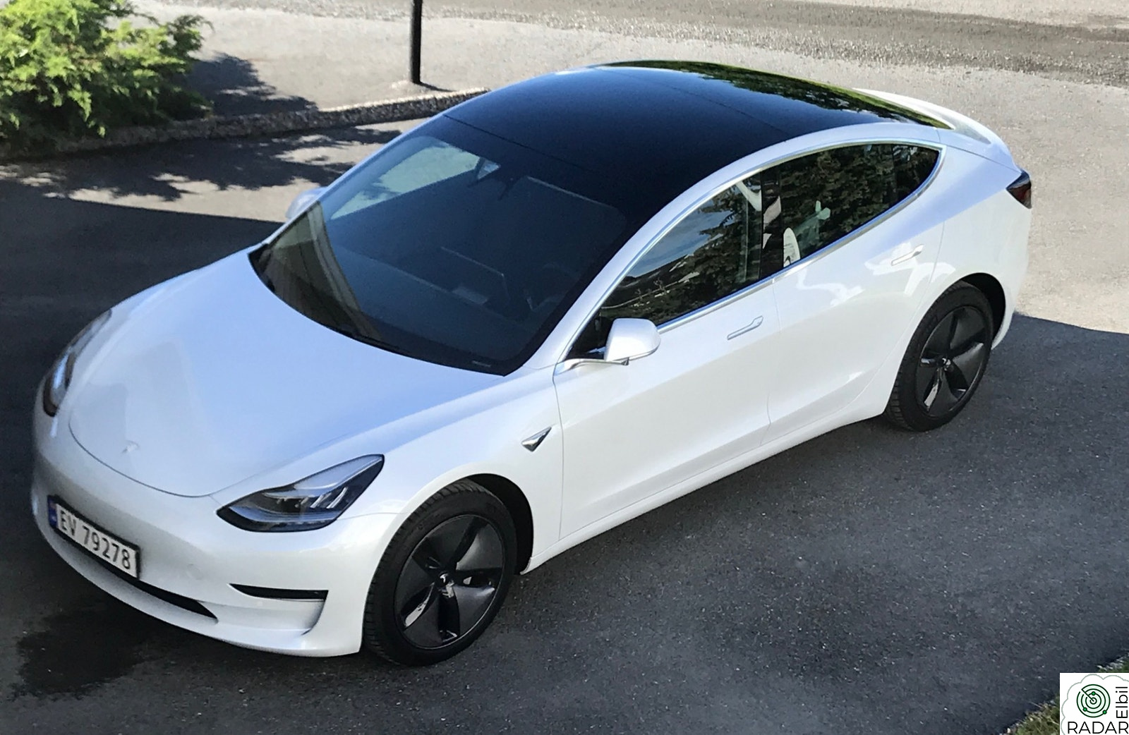 TESLA Model 3 Long Range AWD
