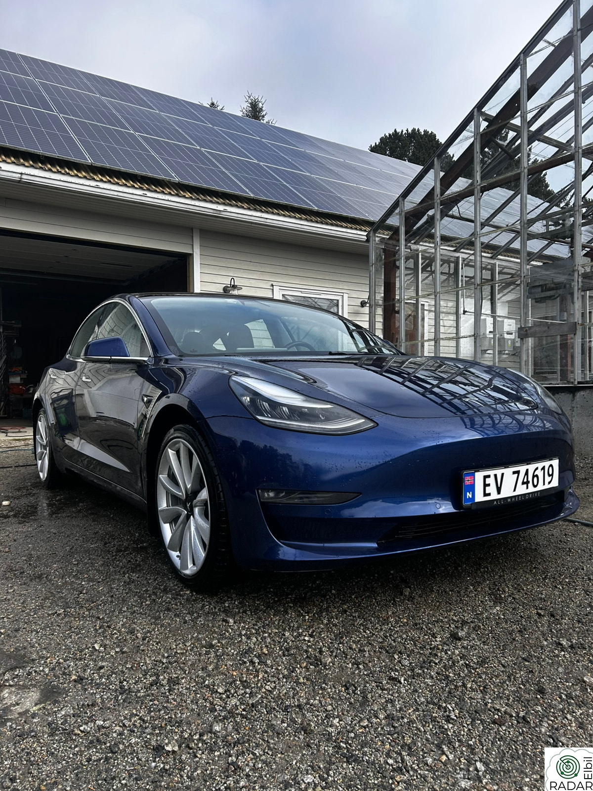 TESLA Model 3 Long Range AWD