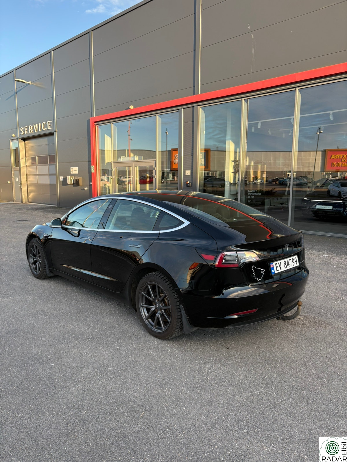 TESLA Model 3 Long Range AWD