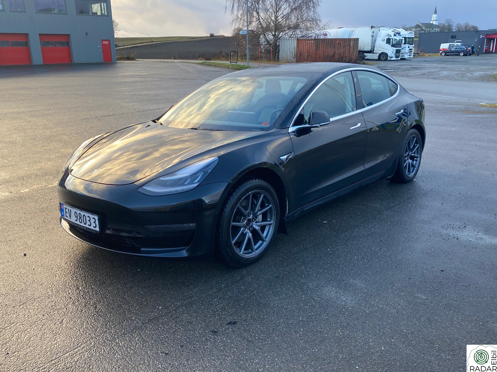 TESLA Model 3 Long Range AWD