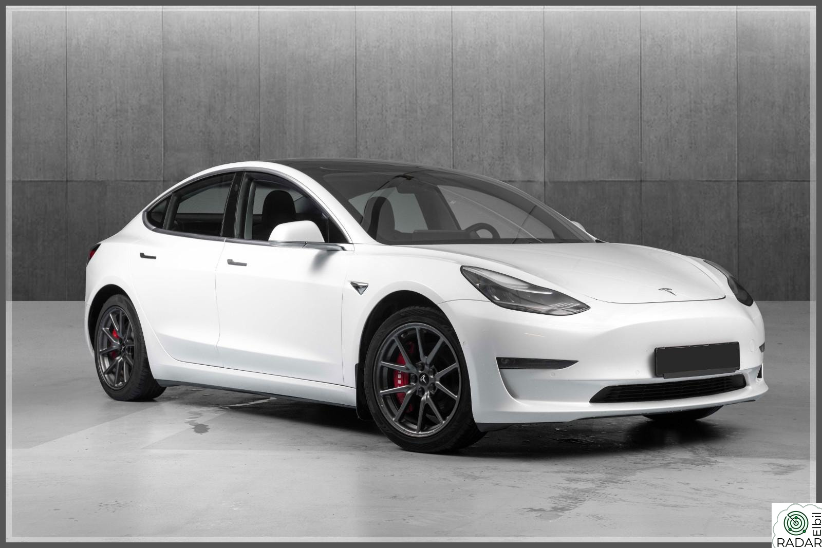 TESLA Model 3 LR-AWD