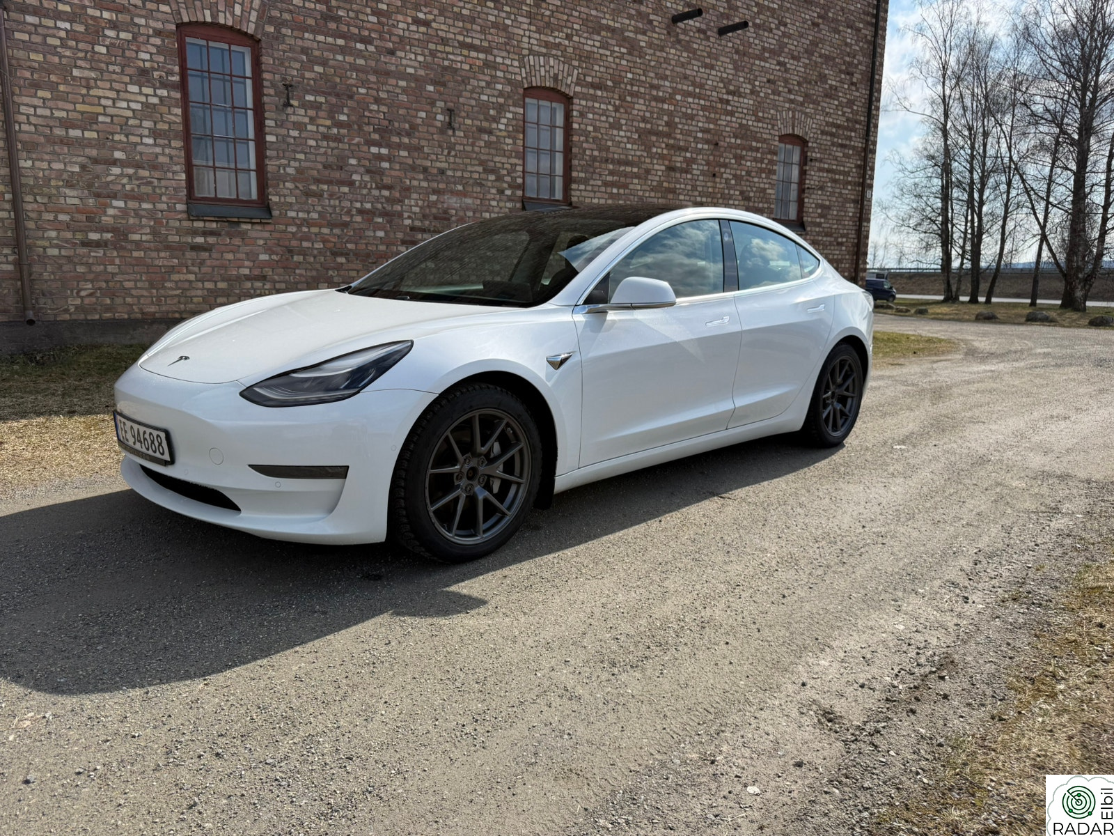 TESLA Model 3 Long Range AWD