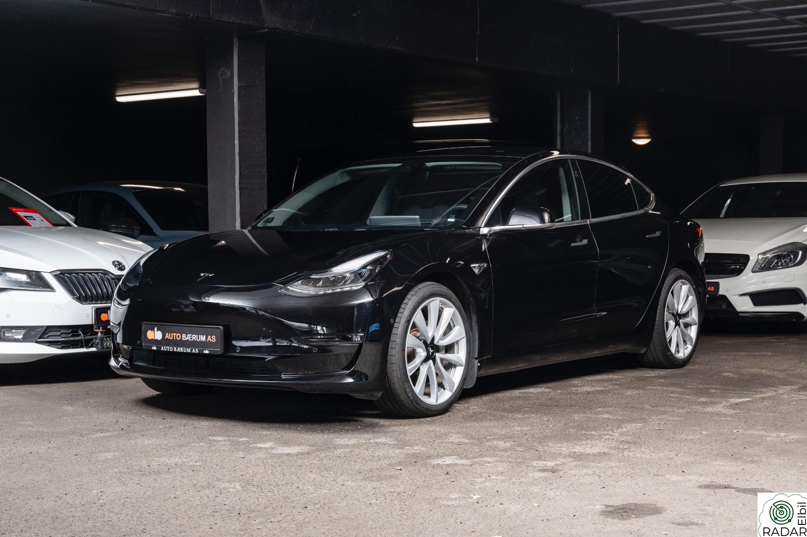 TESLA Model 3 LONG RANGE/AWD/AUTOPILOT/SKINN/R.KAMERA/FINANS