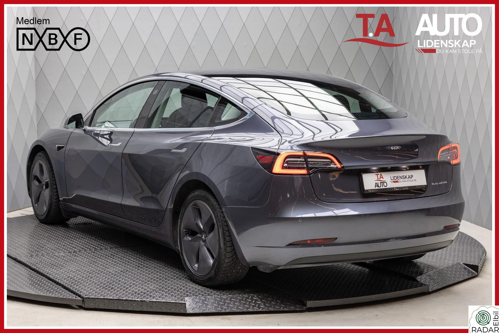 TESLA Model 3 LONG RANGE DUAL MOTOR 560KM AUTOPILOT
