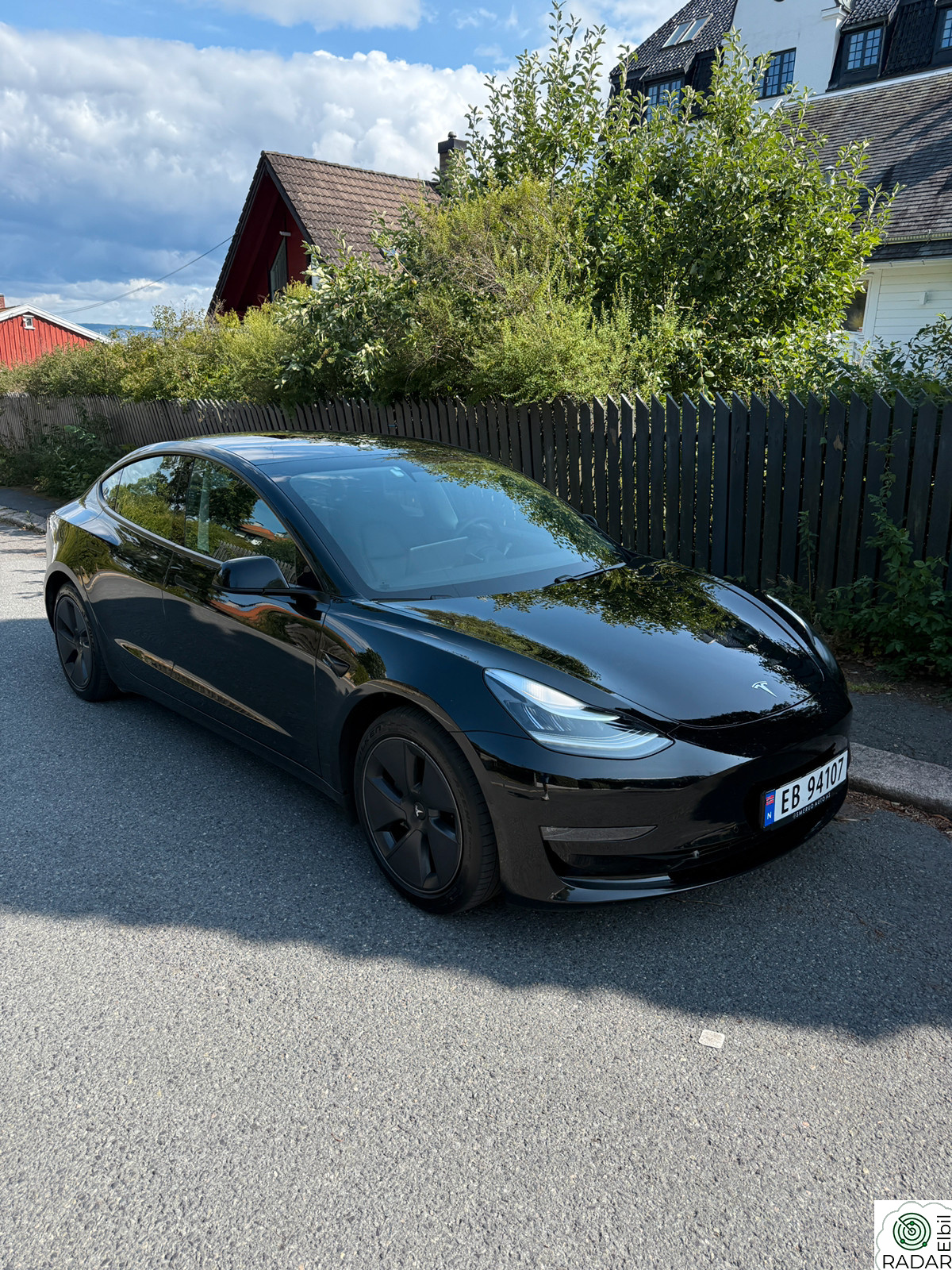 TESLA Model 3 Long Range AWD