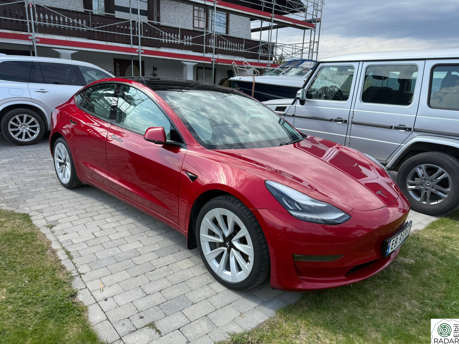TESLA Model 3 Long Range AWD