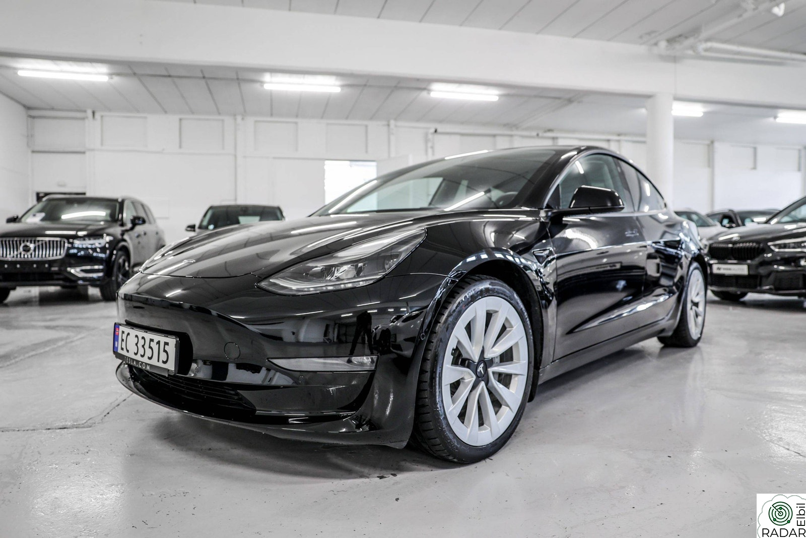 TESLA Model 3 Long Range 580km AWD Krok 2x19" - INNBYTTE