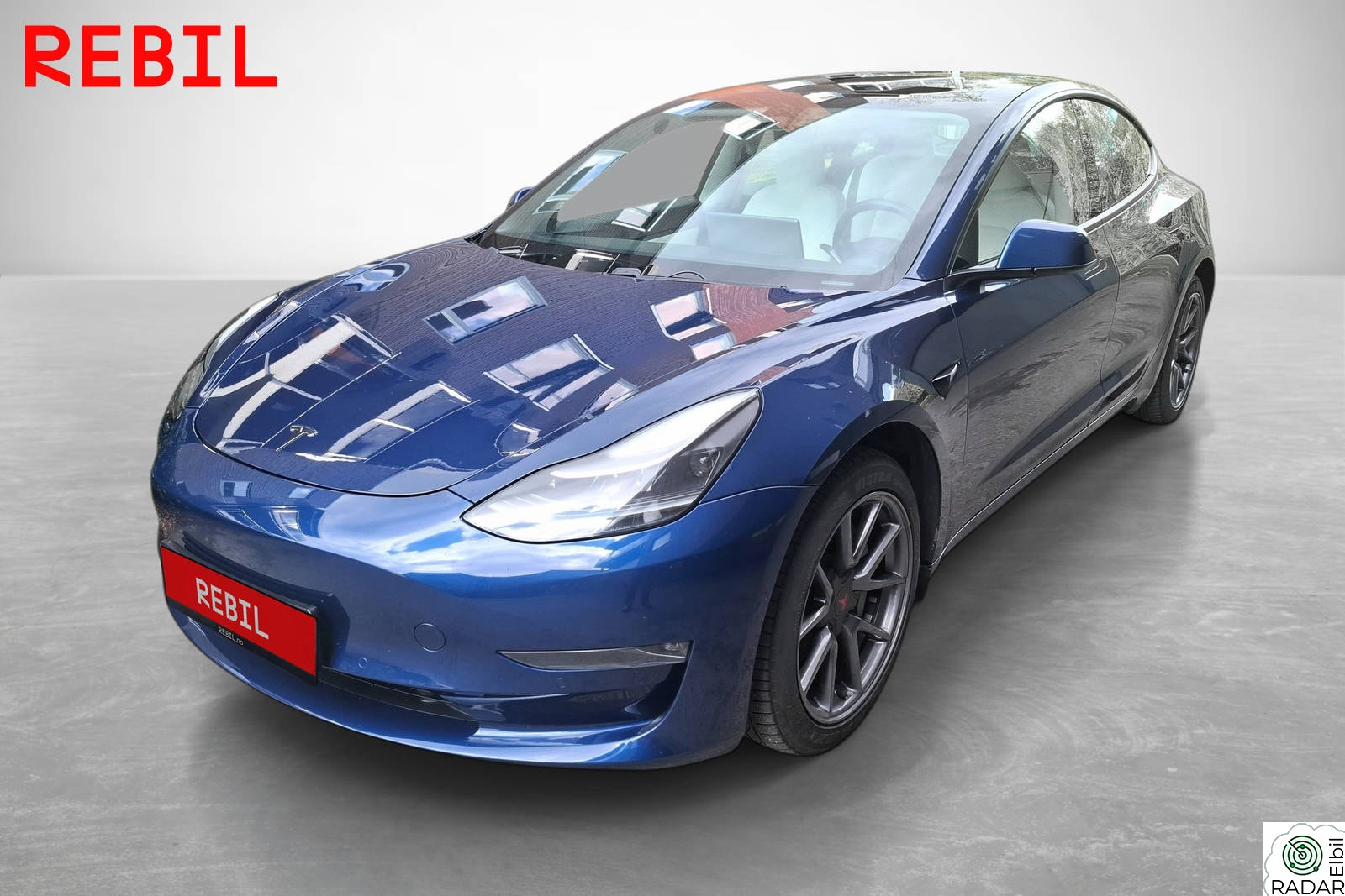 TESLA Model 3 580km(WLTP)/Long Range/AWD/MCU2/V.pumpe/AP/Pano/Memory