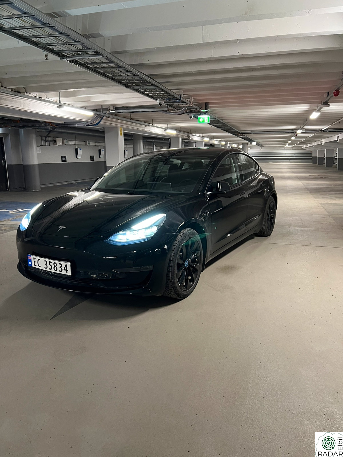 TESLA Model 3 Long Range AWD