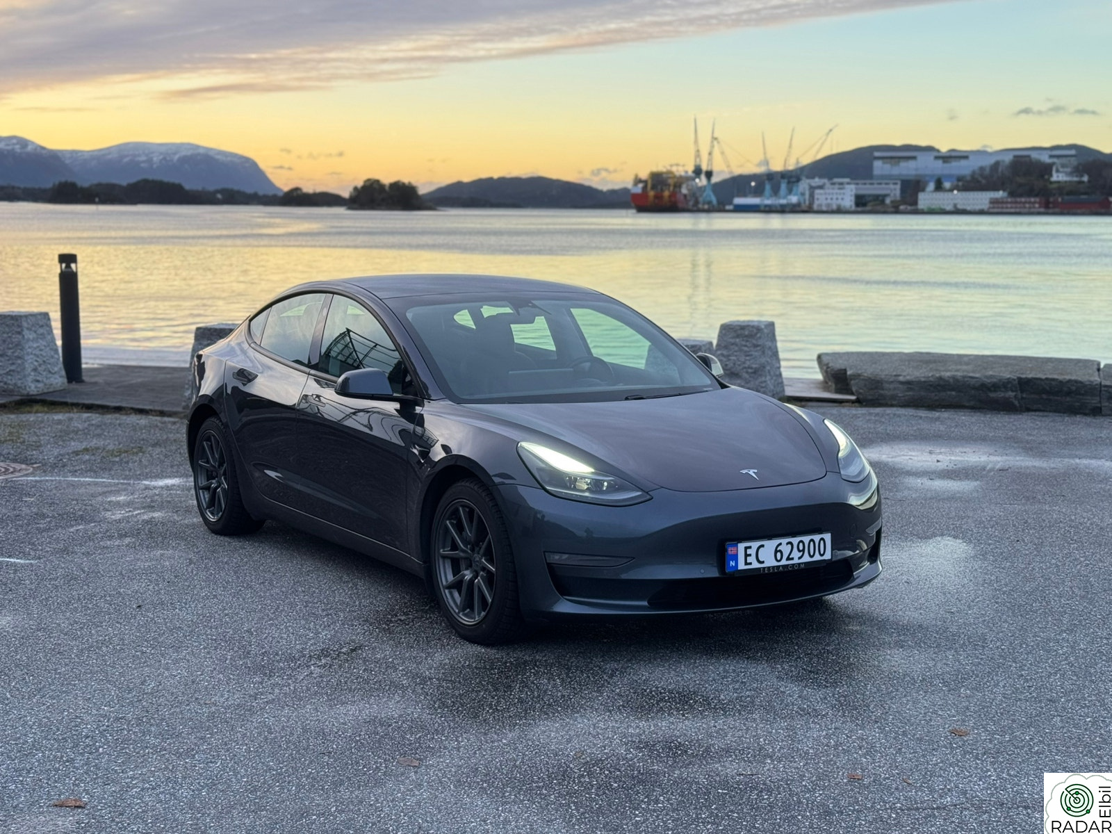 TESLA Model 3 , 4WD, 614km rekkevidde, krok,