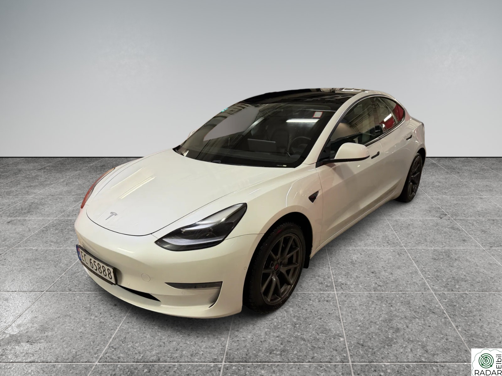 TESLA Model 3 LONG RANGE PREMIUM AWD EUOK VELHOLDT INNBYTTE-++