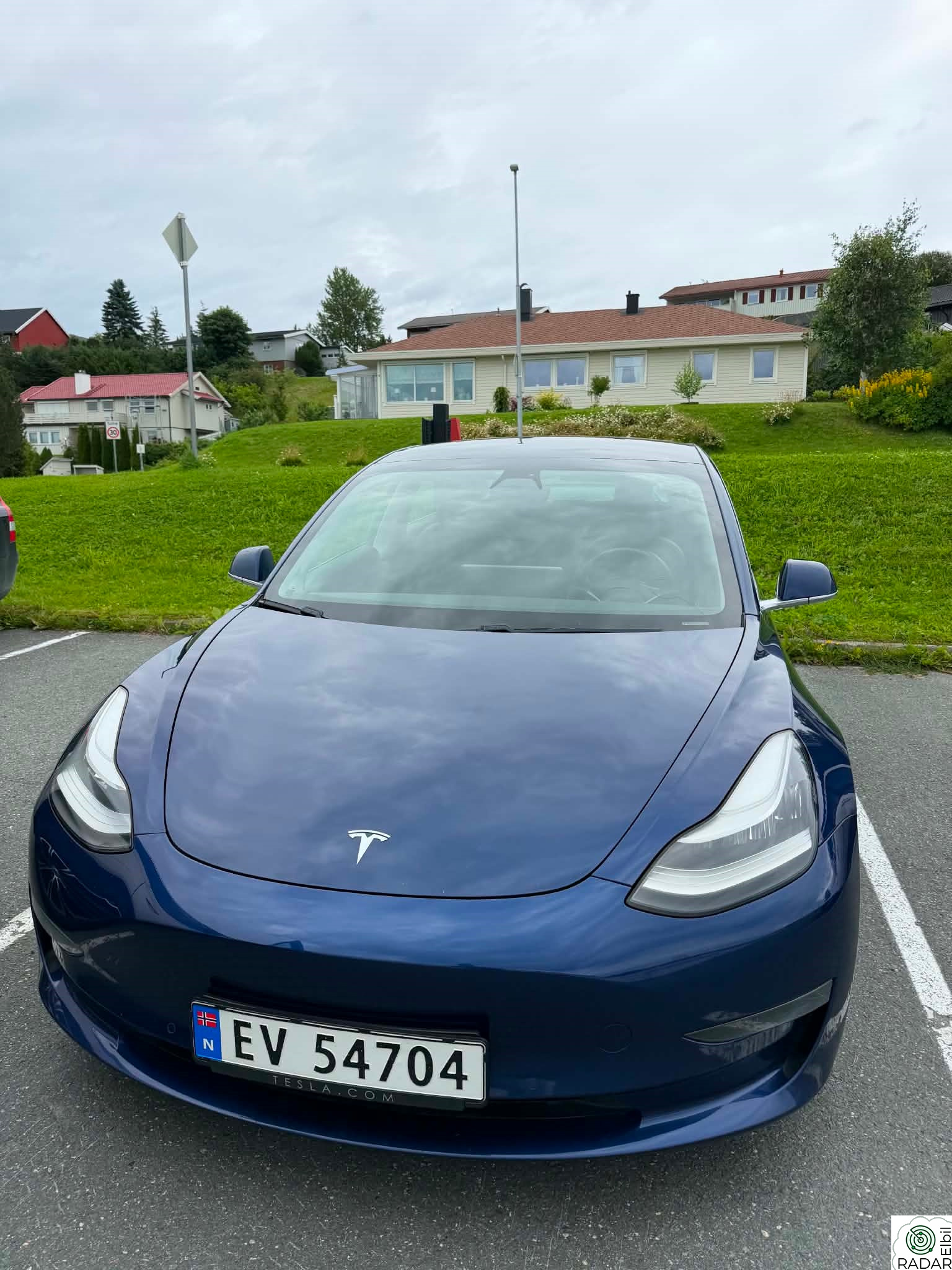 TESLA Model 3 Long Range AWD
