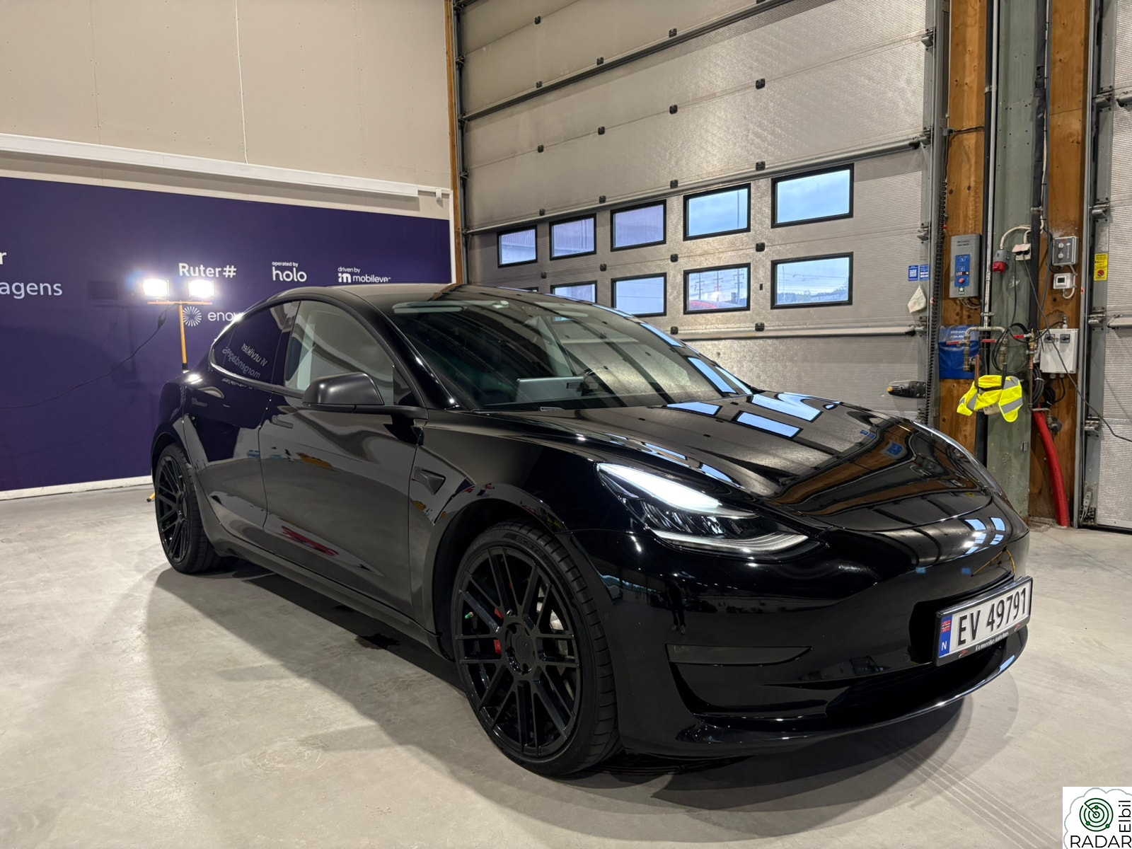 TESLA Model 3 Performance AWD