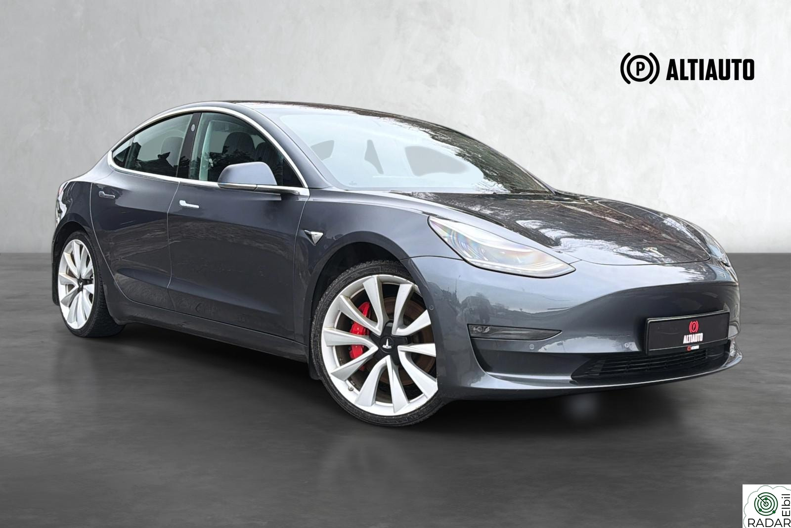 TESLA Model 3 PERFORMANCE LR 4X4/ 1 EIER/ FSD/ KARBONFIBER/ PREMIUM