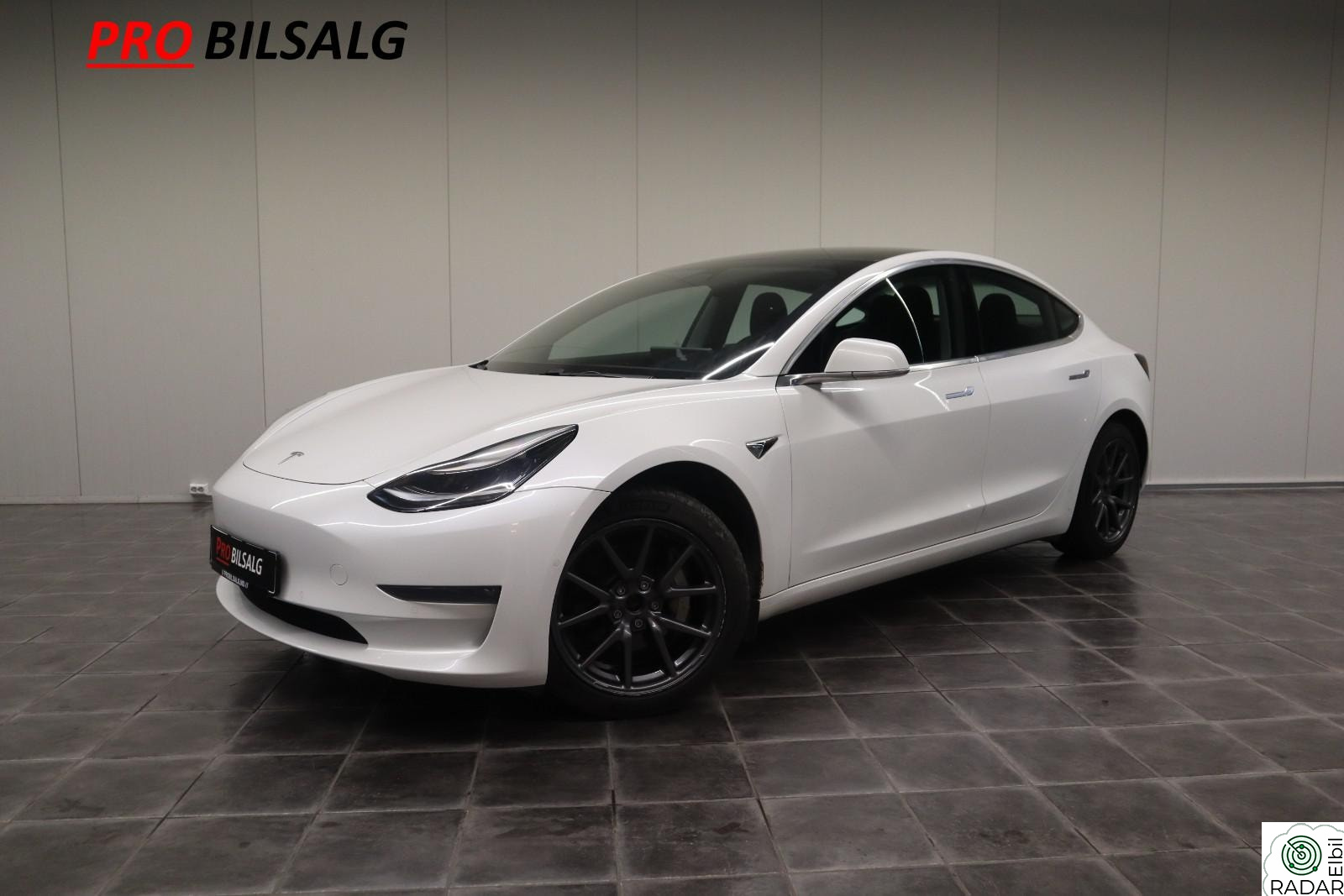 TESLA Model 3 AWD LONG RANGE 560 KM/AUTOPILOT 3 FSD/360 KAMERA/PANO
