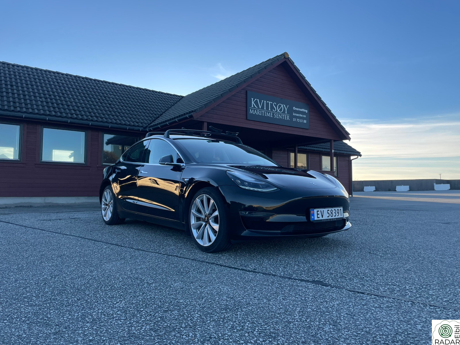 TESLA Model 3 Long Range AWD