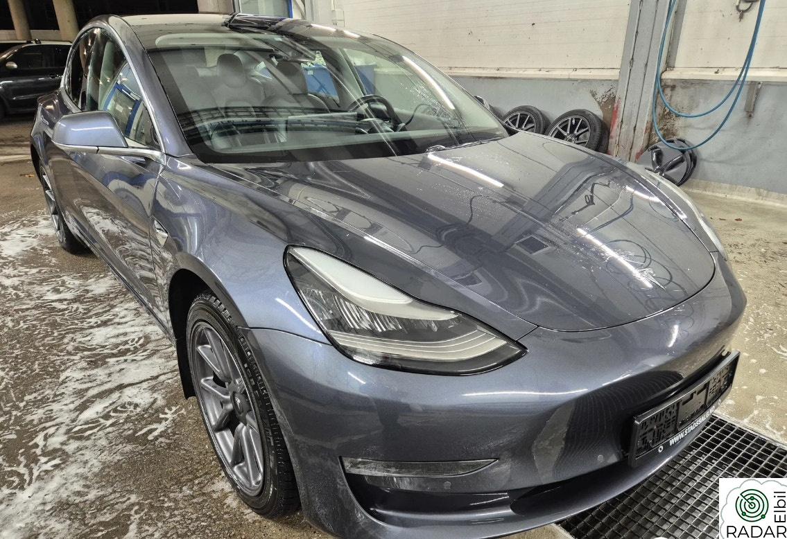 TESLA Model 3 LRDM AWD AP/PANO/EU-OK/GARANTI/LAVT KM/STOR B.R560KM