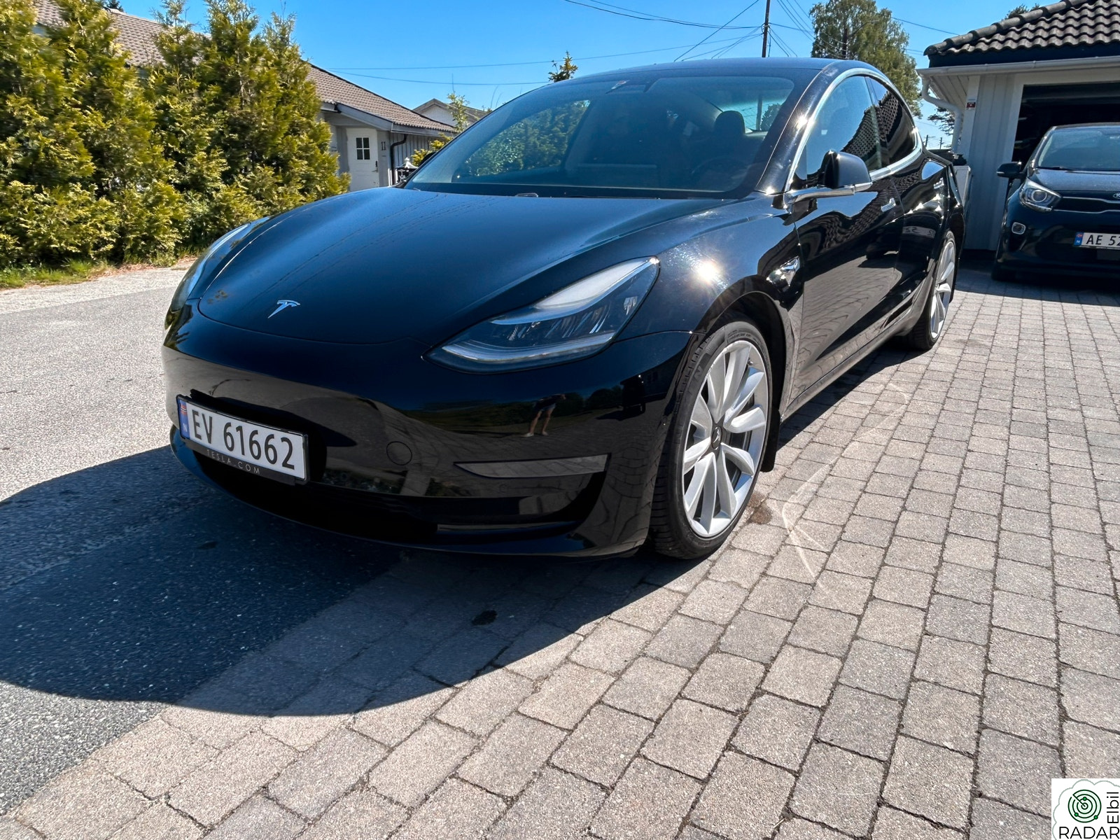 TESLA Model 3 Long Range AWD