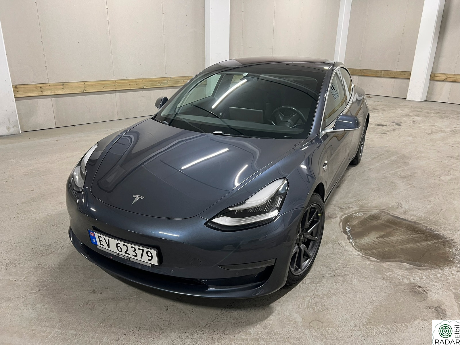 TESLA Model 3 *LR AWD-Meget pen bil,Ny Frontrute, Tilstansrapport*