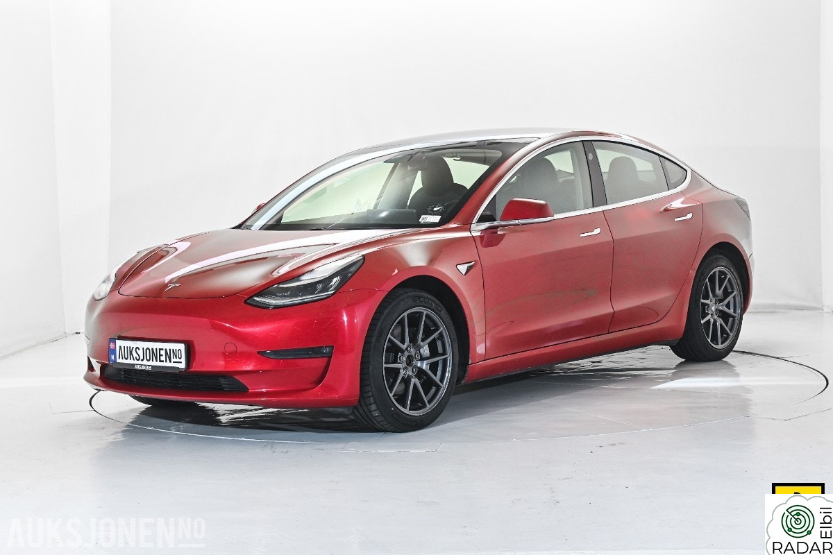 TESLA Model 3 LRDM AWD PANORAMA PREMIUM LYD & INTERIØR