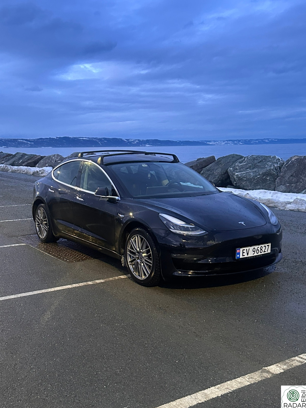 TESLA Model 3 Long Range AWD