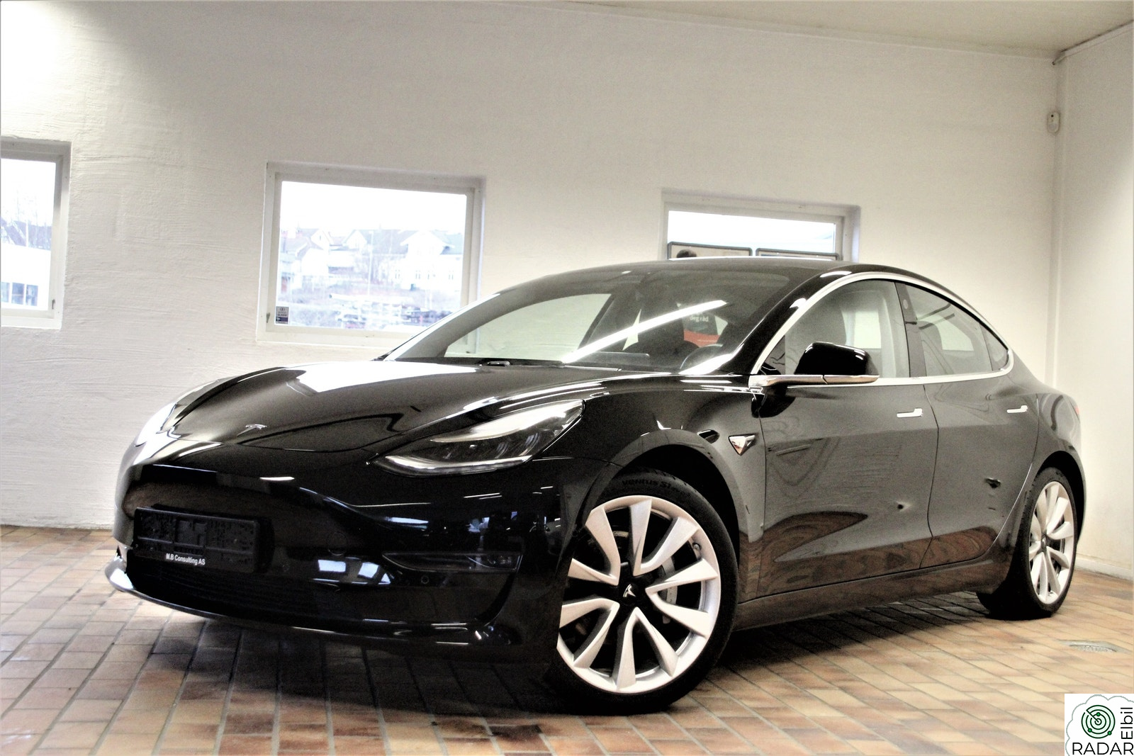 TESLA Model 3 LONG RANGE AWD FSD PREMIUM SKINN+HENGERFESTE