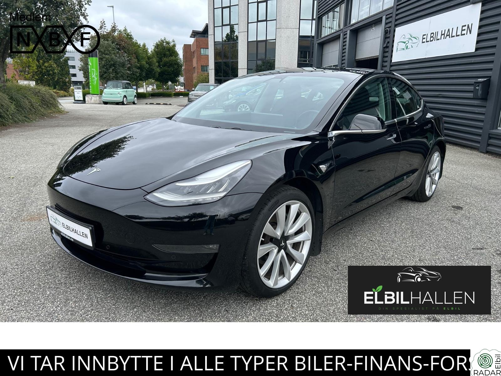 TESLA Model 3 LONG RANGE AWD/PREMIUM/AUTOPILOT/ACC CRUISE/NETFLIX ++