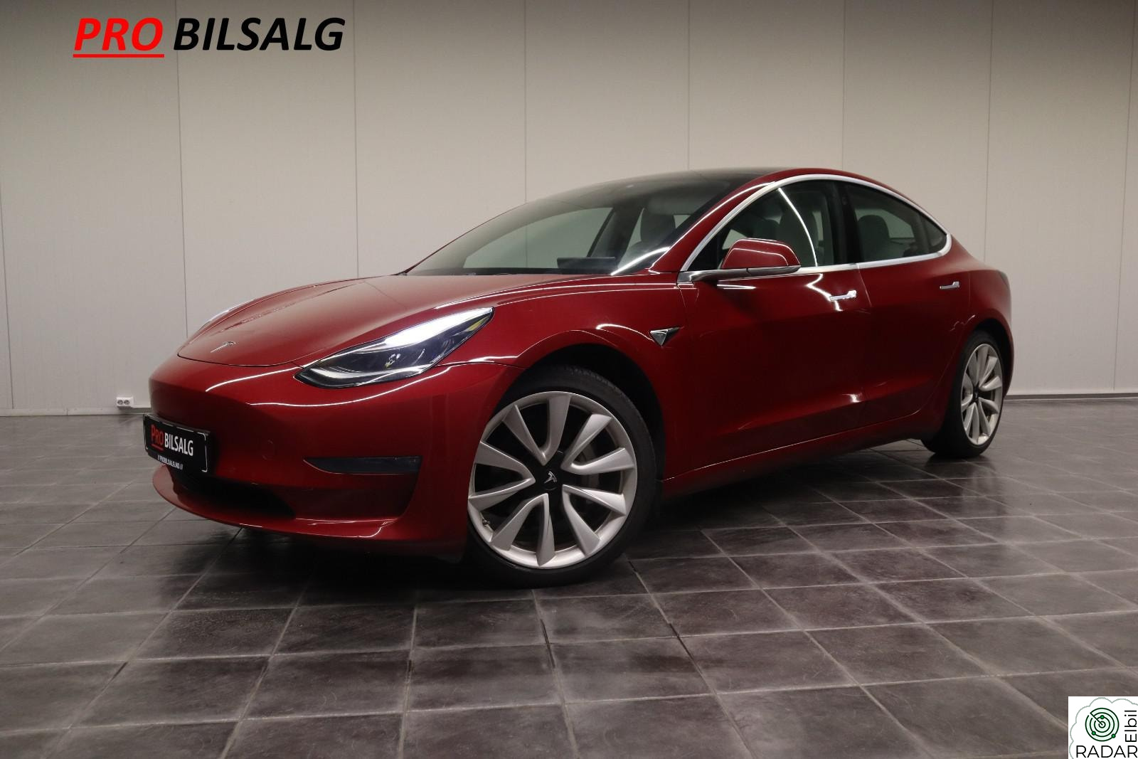 TESLA Model 3 LONG RANGE 560KM/HENGER FESTE/AUTO 3FSD/360 KAM/+++