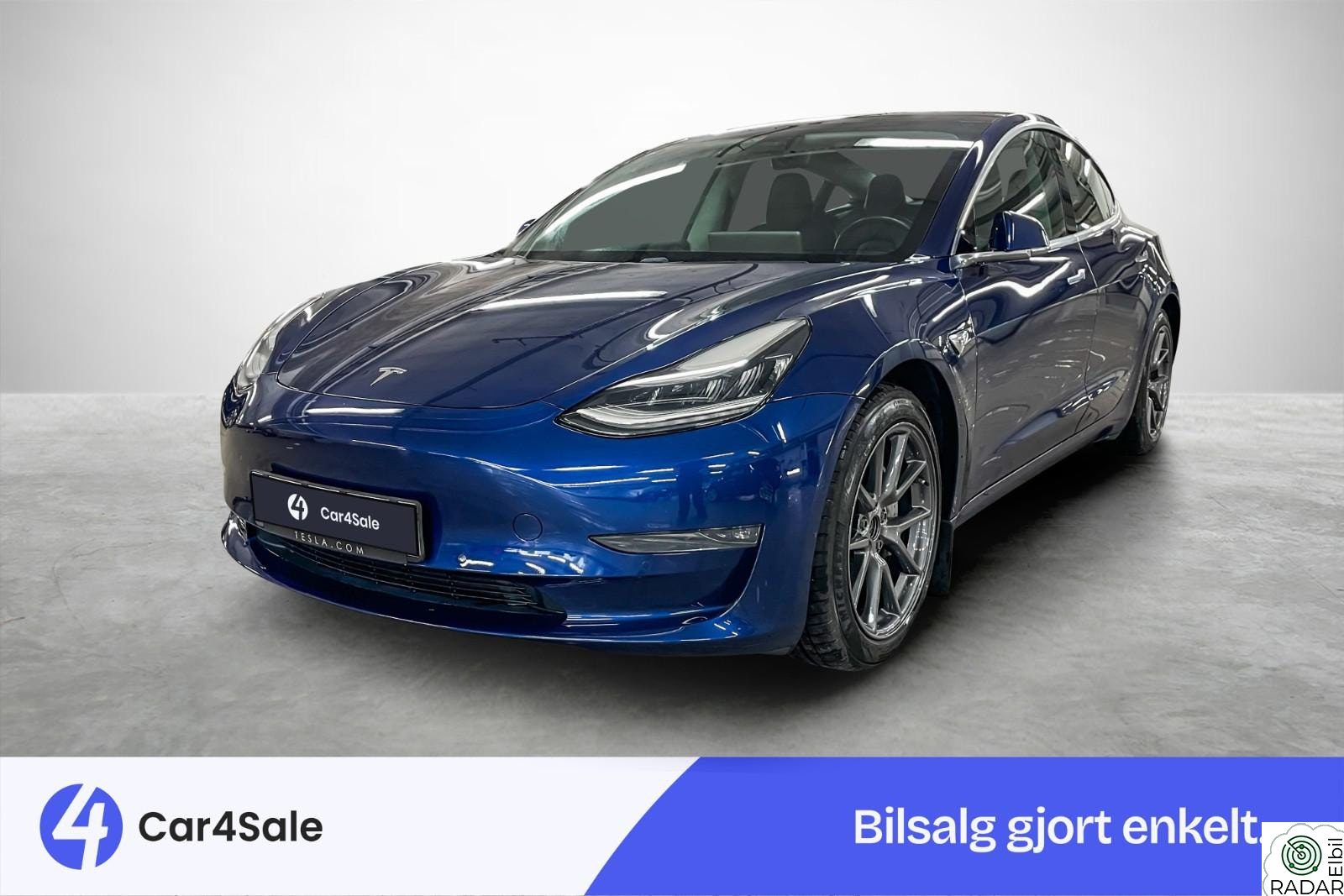 TESLA Model 3 LR AWD 560km / AP / Premium / Krok / Garanti/ EU27/ S+V
