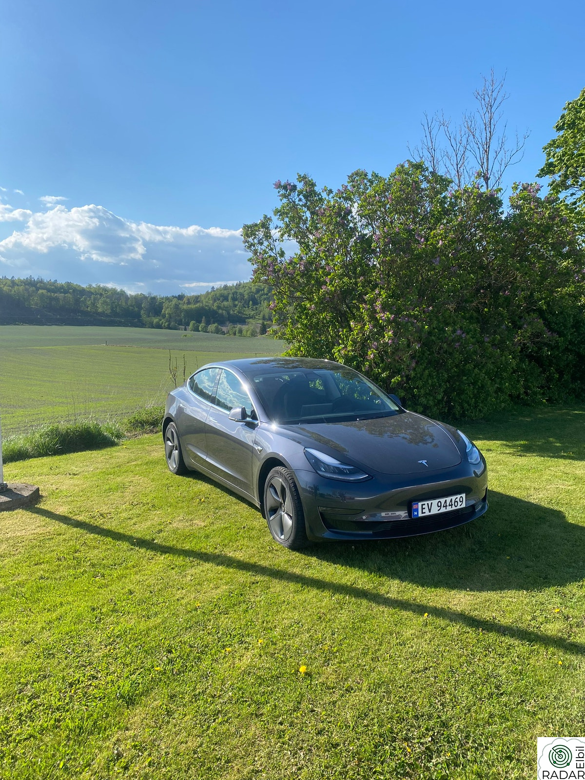 TESLA Model 3 Long Range AWD 476hk